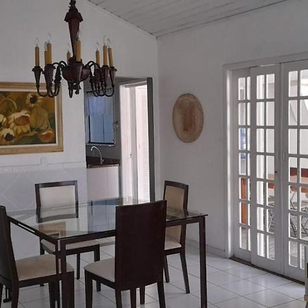 Linda Casa Para Temporada No Pero/Кабо Фрио Екстериор снимка